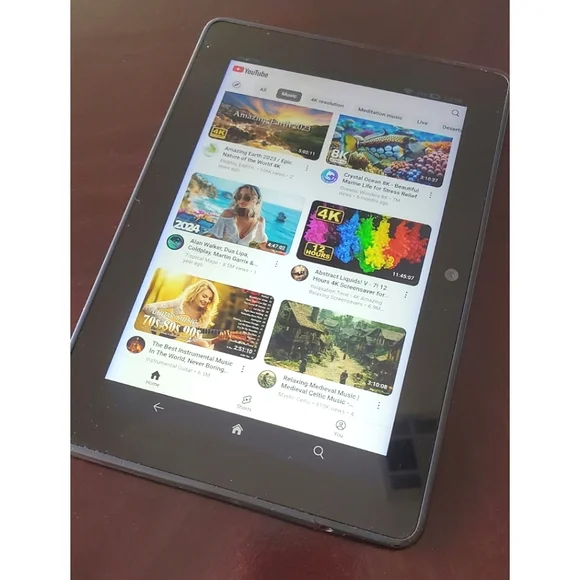 Kindle Fire HDX - 7" Tablet eReader - Picture 2 of 11